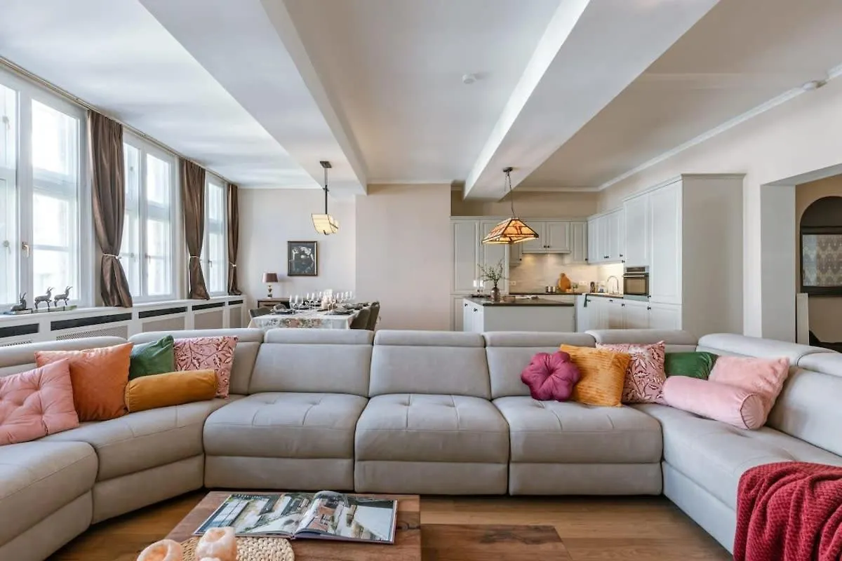 Huswell - Authentic Apartment In The City Center Of Antwerp
